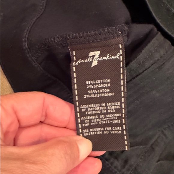 7 For All Mankind Coated Black Denim Trucker Jacket - Picture 14 of 14